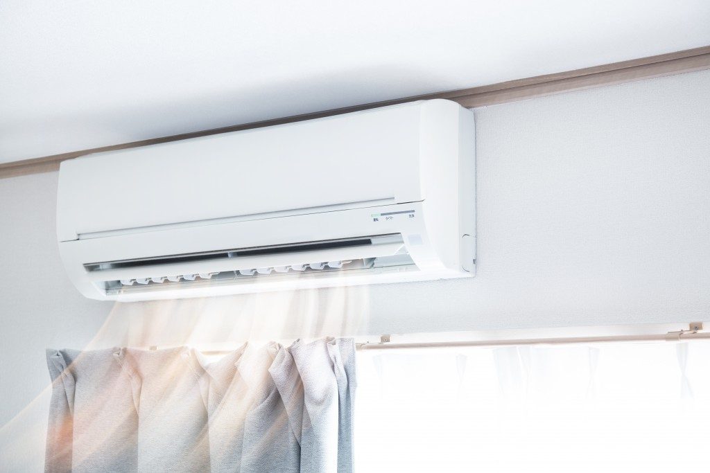 Air conditioner blowing cold air