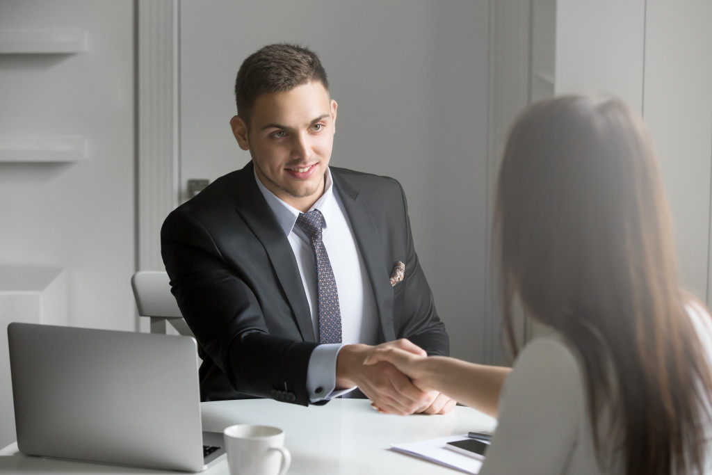 businesspeople shaking hands