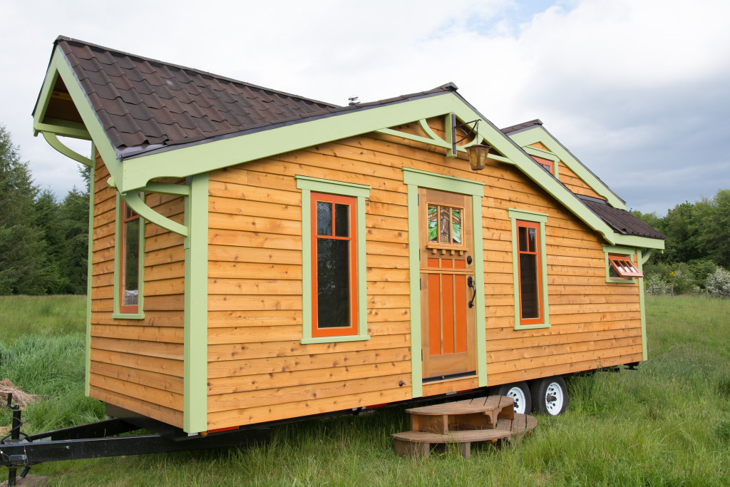 a tiny house in the grassland